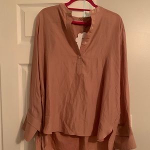 Shop hopes blouse
